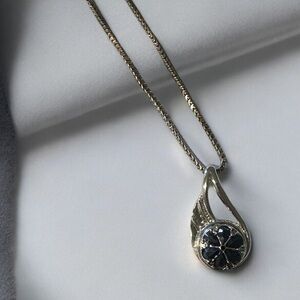 Feminine Dark Blue Gemstone Floral Pinwheel Pendant & Silver Box Chain Necklace